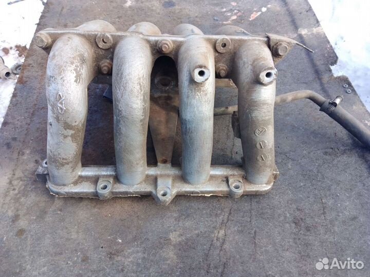 Коллектор впускной Chery Amulet