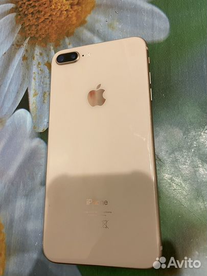 iPhone 8 Plus, 64 ГБ