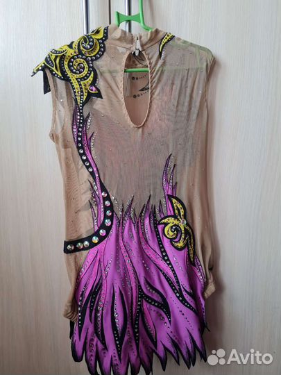 Купальник сдам или продам для художественной гимн