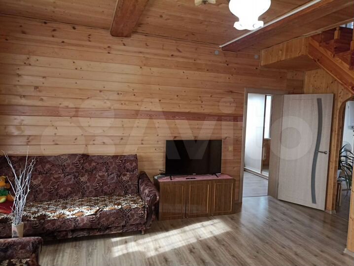 Дом 100 м² на участке 12 сот.