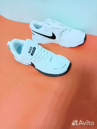 Кроссовки nike air zoom