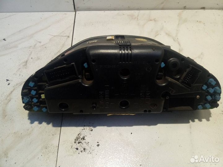 Панель приборов (щиток) Mercedes-Benz C-Класс