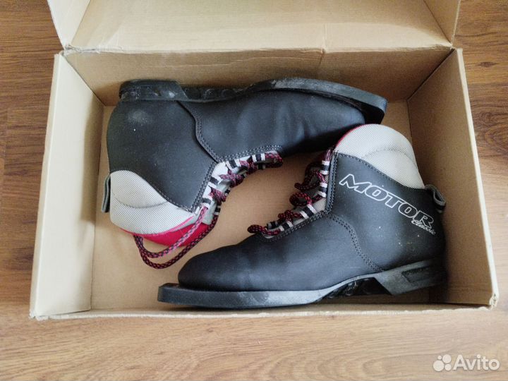 Лыжные ботинки Motor