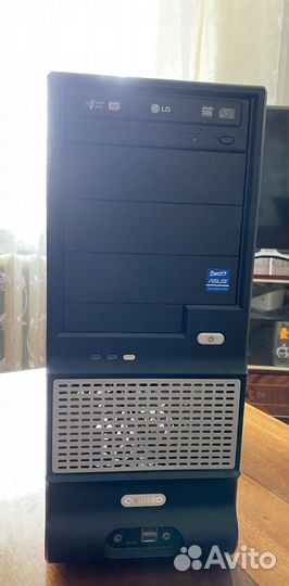 Настольный компьютер