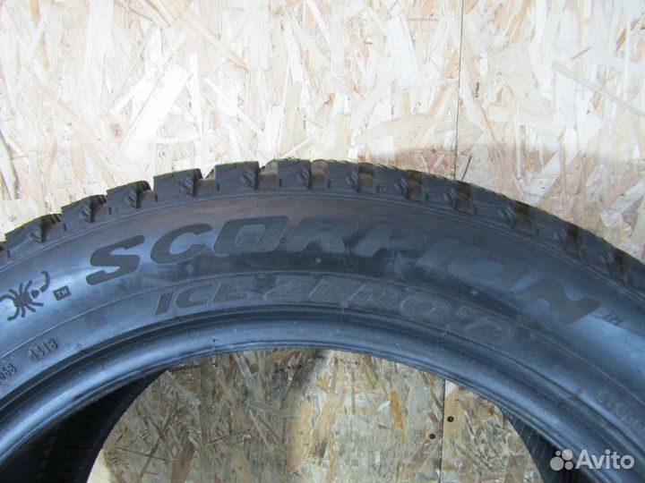 Pirelli Scorpion Ice Zero 2 285/45 R20