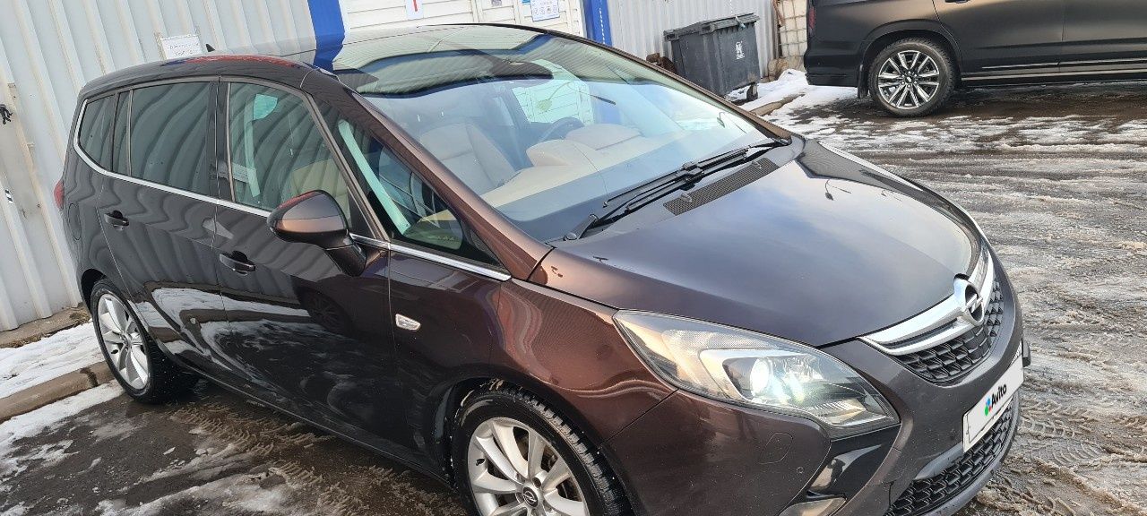 Opel Zafira: фото владельца