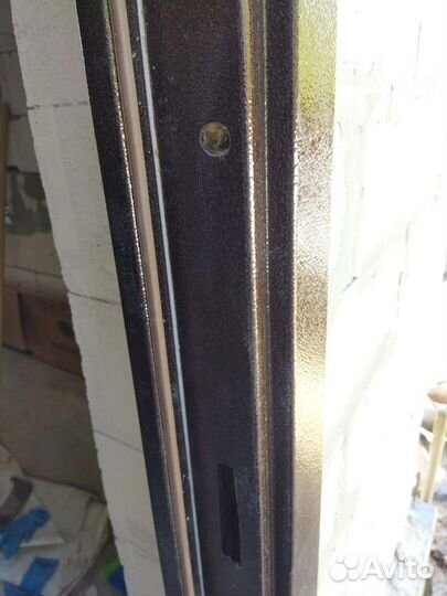 Металлические входные двери