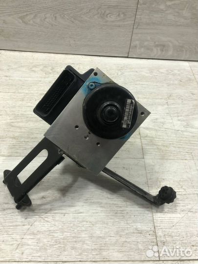 Блок ABS (насос) бмв 3 E46