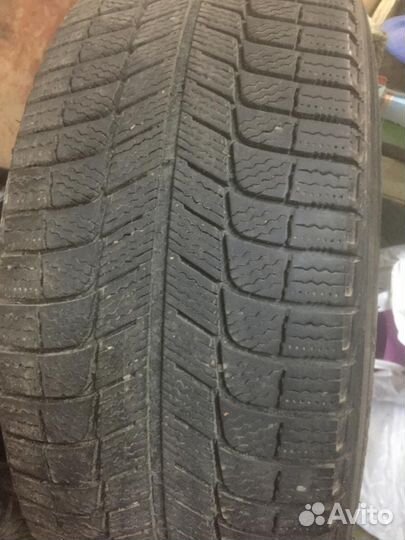 Michelin X-Ice 235/55 R17 99H