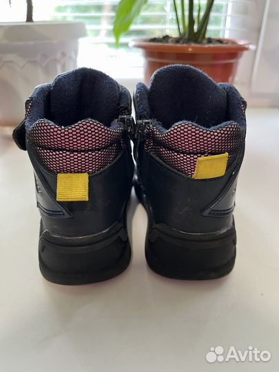 Ботинки демисезонные для мальчика 23 размер