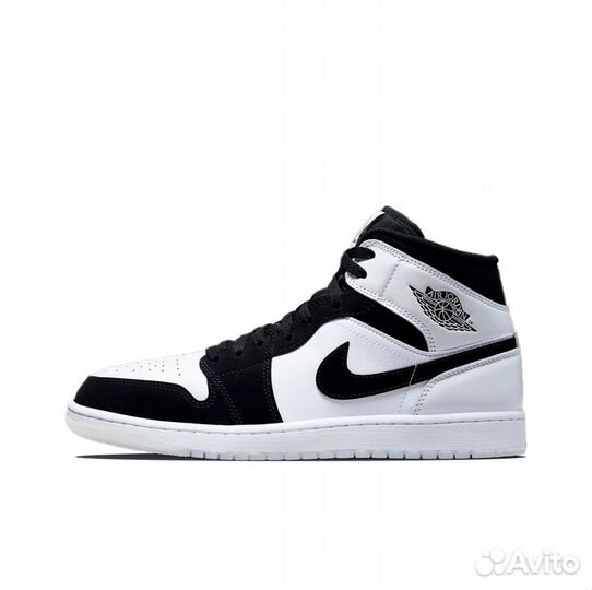Air Jordan 1 mid se 