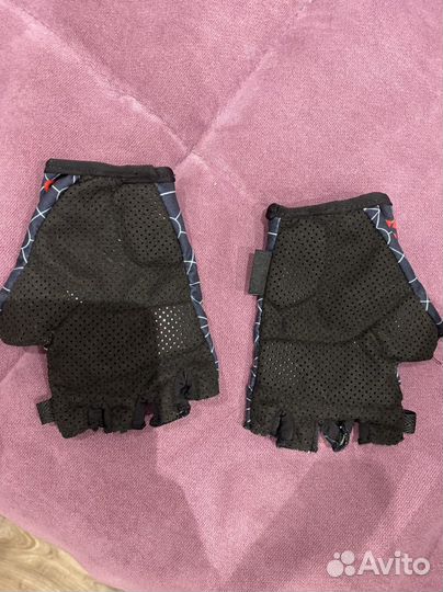 Перчатки для спорта reebok