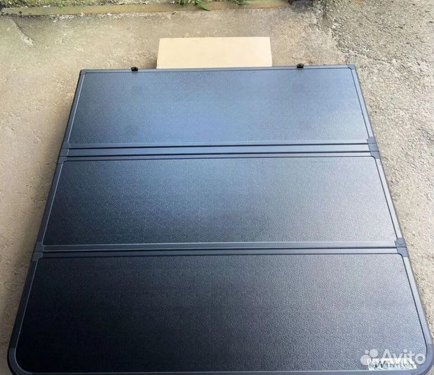 Крышка алюминиевая 3 секции Ниссан Нп300 2011-15г