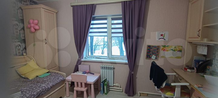 Дом 180 м² на участке 6 сот.