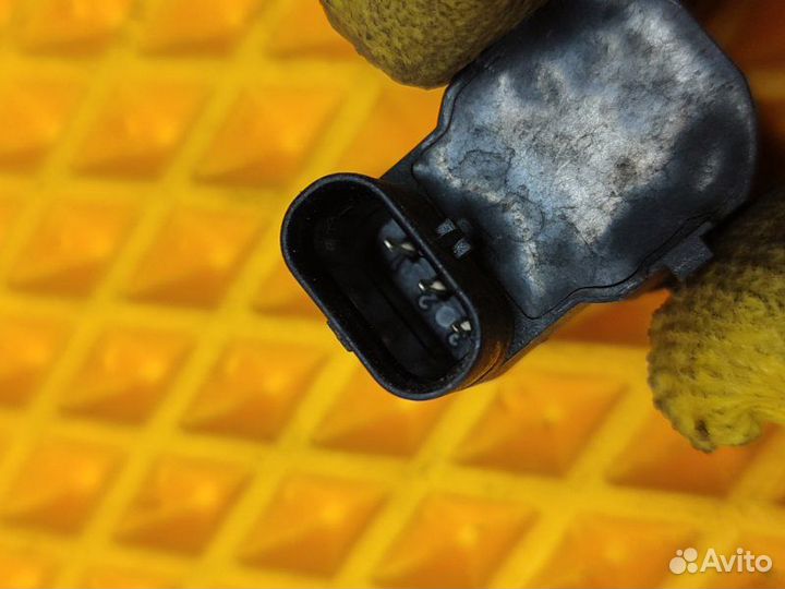 Датчик парковки передний Bmw 7 F01 4.4 N63 2011