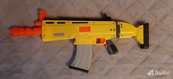 Игрушка бластер Нёрф Фортнайт Скар