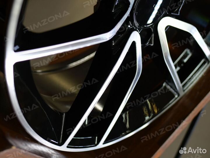 Литые диски AMG R19 на Mercedes. Арт2910