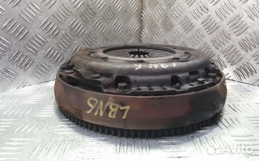 Маховик демпферный дизельный mazda 3 2 (LBN06A401)
