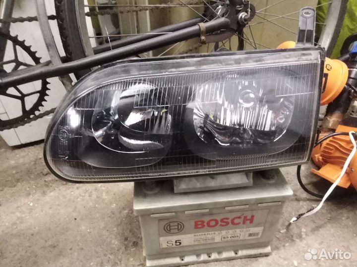 Фары на Митсубиси l400