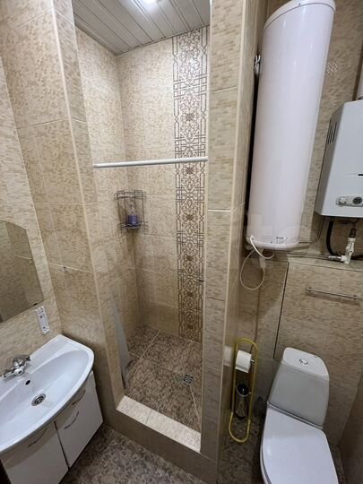 Комната 15 м² в 5-к., 3/4 эт.