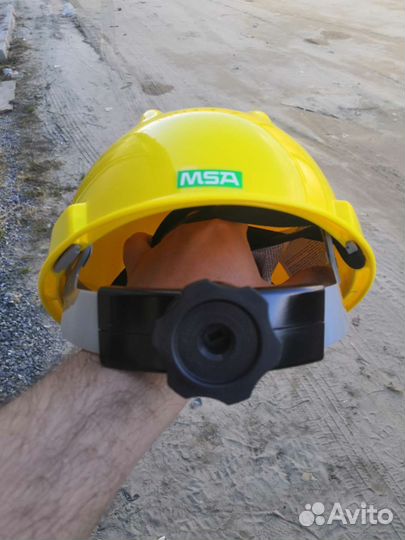 Каска защитная