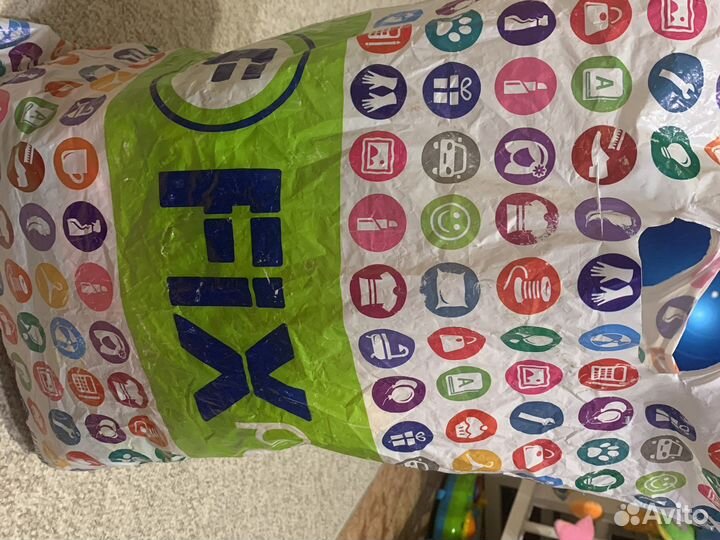 Отдам пакет вещей на девочку 1-2 года