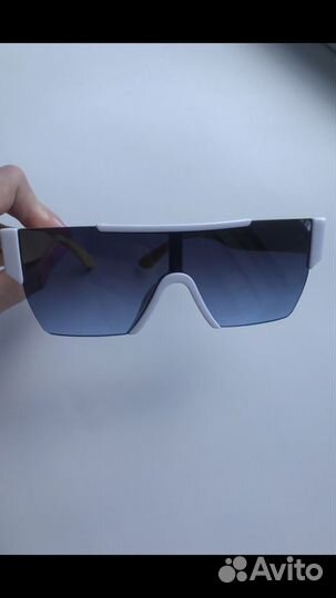 Солнцезащитные очки унисекс