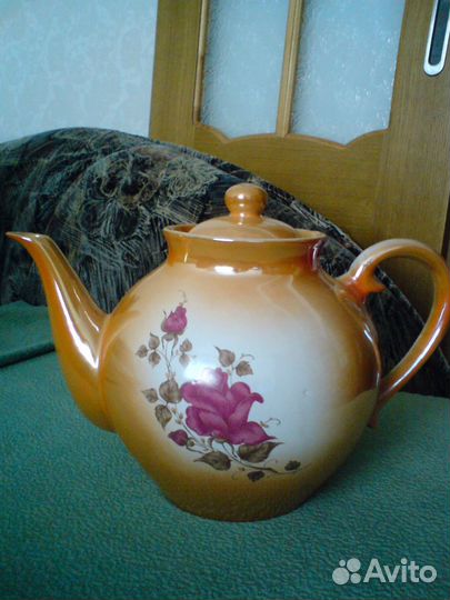 Новый чайник майолика на 3 литра