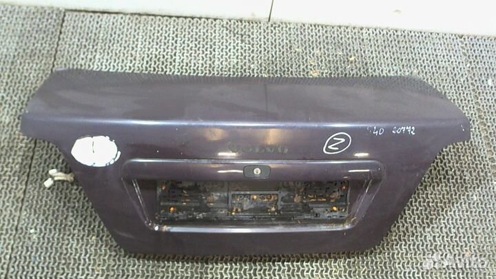 Крышка багажника Volvo S40 / V40, 2004