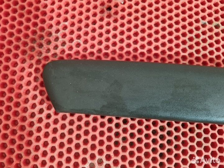 Молдинг бампера передний левый Ford Focus 2