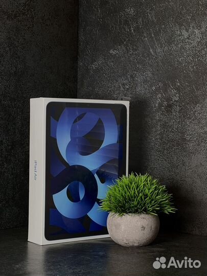 NEW iPad Air 5 M1 256GB Wi-Fi