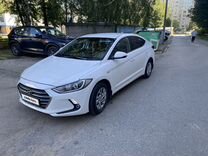 Hyundai Elantra 1.6 MT, 2017, 167 000 км, с пробегом, цена 1 360 000 руб.