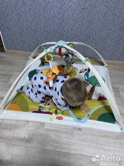 Развивающий коврик tiny love сказочный лес