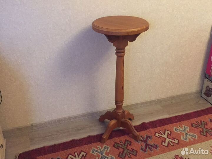 Подставка под цветы