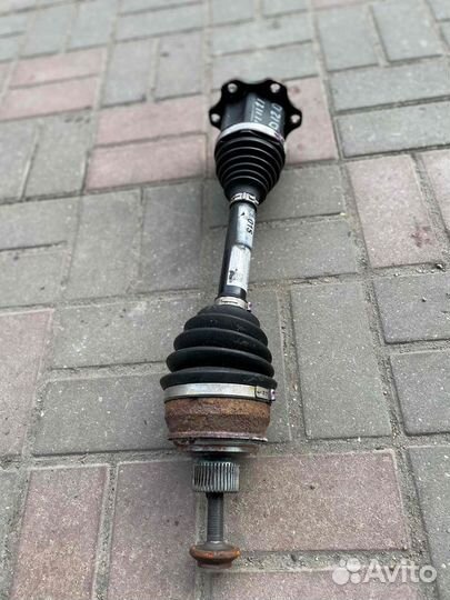 Полуось (приводной вал, шрус) Audi S8 D5 (4N)