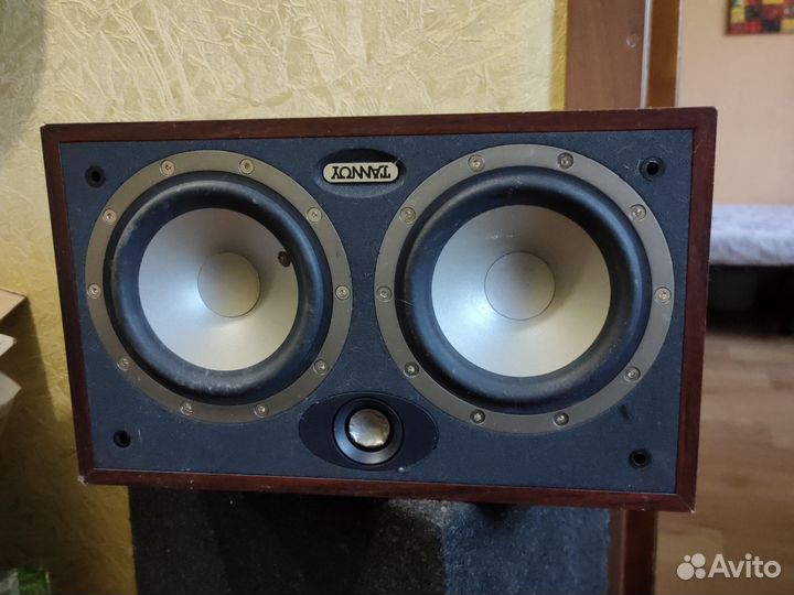 Акустические колонки большие