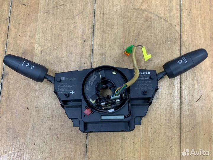 Подрулевой переключатель Opel Corsa D A10XEP 2013