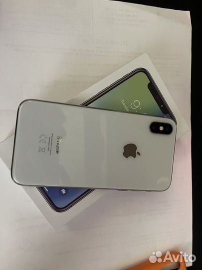iPhone X, 256 ГБ