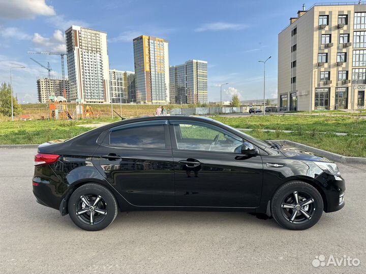 Kia Rio 1.6 AT, 2015, 145 500 км