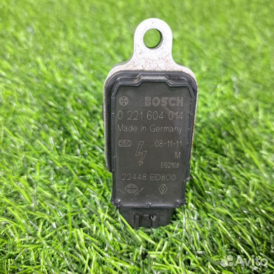 Катушка зажигания Ниссан Ноут Е11 HR16