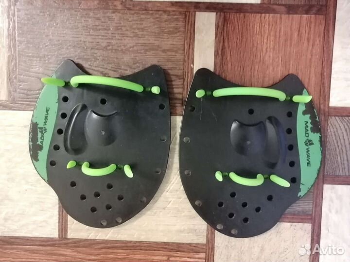 Лопатки для плавания mad wave