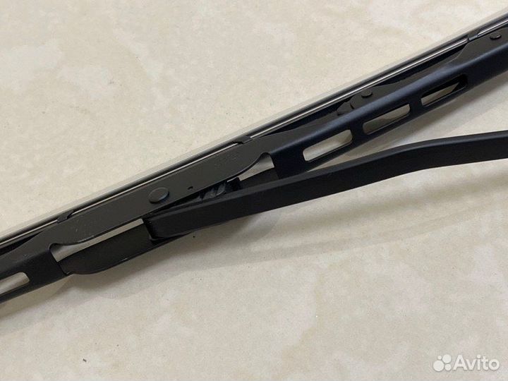 Поводок стеклоочистителя правый Тагаз Вега C100