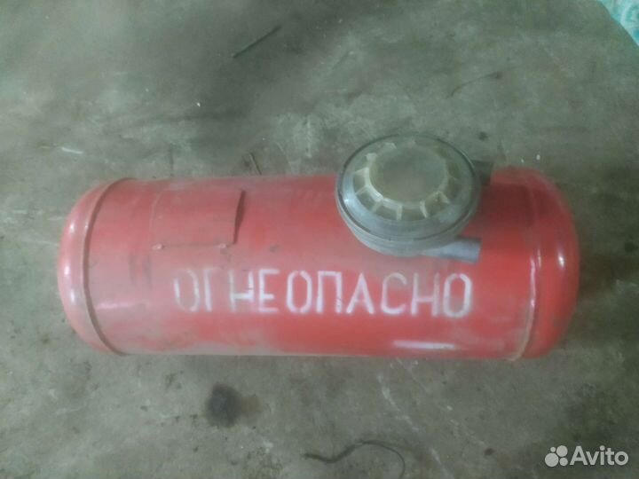 Газовый баллон для автомобиля