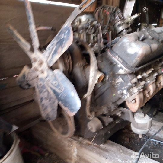 Двигатель газ 53