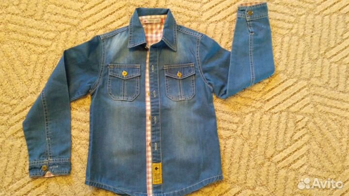 Джинсовая рубашка