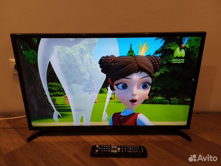 Самсунг 81 см. SMART, WI-FI исправный