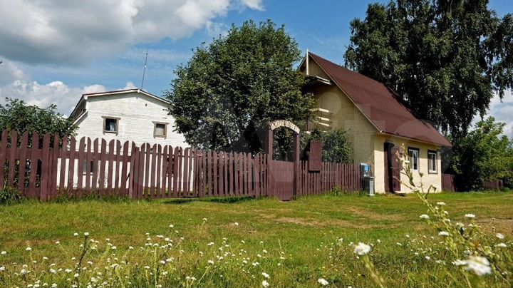 Дом 250 м² на участке 50 сот.