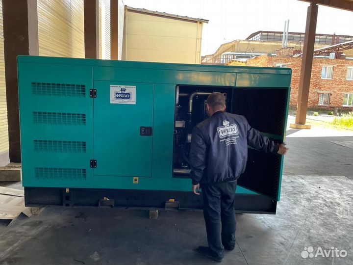 Дизельный генератор 200 квт в кожухе (новый)