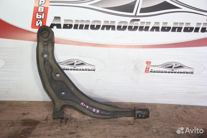 Рычаг перед право c Nissan March K11 CG10DE
