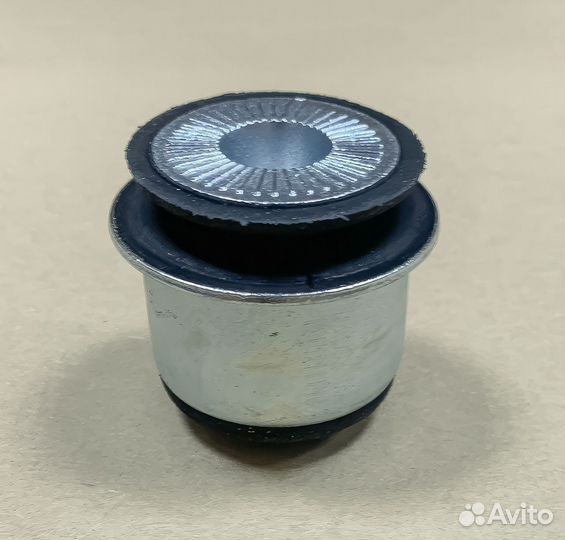 Сайлентблок подрамника задний Audi 80 (patron)